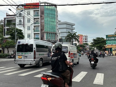 Bán chdv ngang 7m 5 tầng đường 10m lê đức thọ 105m2 17pn đi bộ đi chợ căn cứ chỉ 17.8 tỷ. 2