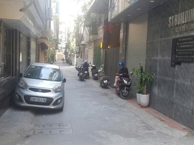 Cho thuê nhà 14/151A, Thái Hà, diện tích 10m2 : Tiện làm VPĐD, CH, KD và ở. 1