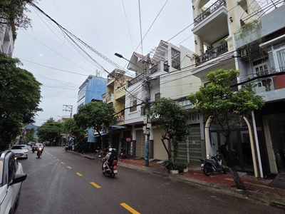Bán nhà mặt tiền hai bà trưng tuyến đường vàng giữa trung tâm quy nhơn 2