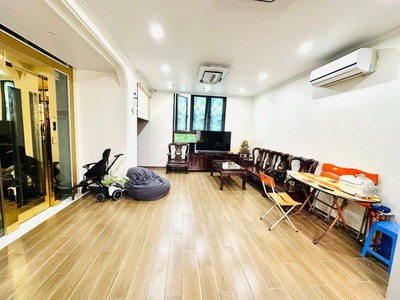 Phân lô hoàng quốc việt 48m 6t nhỉnh 17 tỷ - vỉa hè - ô tô vào nhà - hai mặt ngõ- thang máy- tầm 0