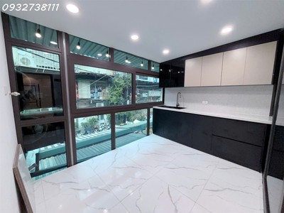 Bán căn hộ nhà tập thể đường nguyễn khoái, hai bà trưng, cực đẹp, giá tốt nhất thị trường 3