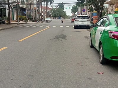 Căn duy nhất bán tại khu vực nguyễn sơn trà mặt tiền rộng giá tốt 1