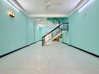 Cho thuê nhà nguyên căn diện tích sử dụng 300m tại 38/1 thạnh lộc 42, quận 12 cũ 1