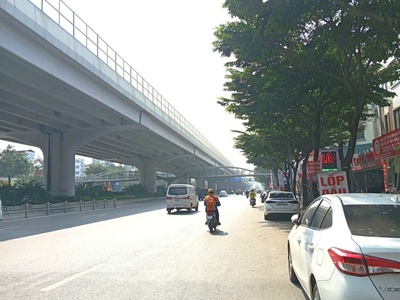 Siêu phẩm phạm văn đồng   bán đất tặng nhà, ô tô đỗ cửa  ngõ thông kinh doanh   33m2, 7.7 tỷ 3