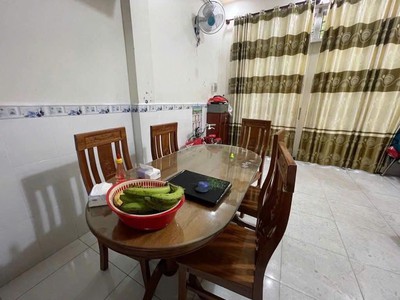 Bán nhà hẻm lạc long quân, phường 10 tân bình  4,5x19  3 lầu  hơn 6 tỷ 1