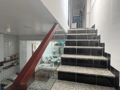 Bán nhà 3 tầng 4pn linh đông hẻm xe hơi, 52m ở ngay chỉ 2.65 tỷ cực rẻ 4