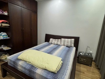 Bán nhà hào nam 31m2. 4 tầng. mặt tiền 4.2m. giá 8.86 tỷ đống đa hà nội 0