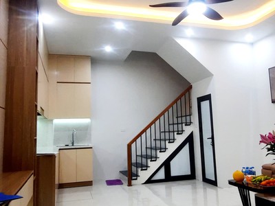 Bán nhà trường chinh 32/36m2. 5 tầng. mặt tiền 5m. giá 9.18 tỷ đống đa hà nội 3