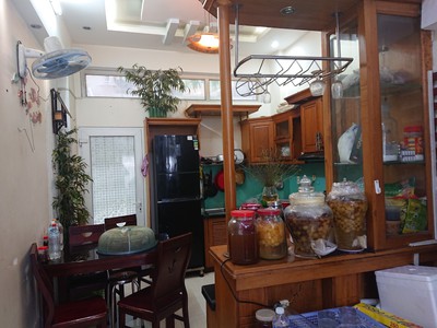 2 mt hẻm tt.quận 10, 5 tầng đúc ở ngay, 51m2, chỉ 7.99 tỷ, ở cho thuê chdv tốt 1