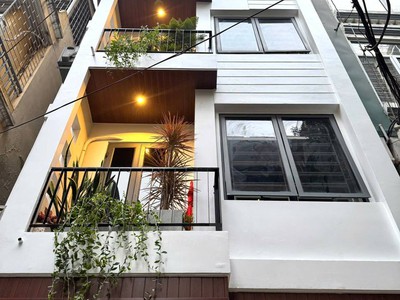 Bán nhà thái hà đống đa lô góc kinh doanh ô tô tránh 3 mặt thoáng 70m 32 tỷ 0