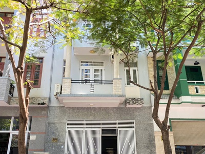 Nhà 4 tầng mặt tiền đường đàm quang trung có dòng tiền bền vững tại khu đô thị phát triển nhất nha 0