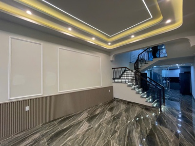 Cho thuê nhà Văn Cao, 5 ngủ khép kín  85m2 , nội thất cao cấp 0