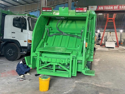 Xe chuyên dụng xe cuốn ép rác 2