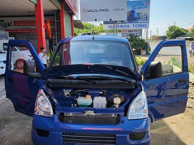 Khuyến mãi 8tr đồng và bộ quà tặng 8 món khi mua xe tải TQ Wuling N300P tại Ô Tô Lâm Phong 1