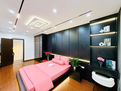 Bán nhà ngọc thuỵ long biên,oto đỗ cổng,ngõ thông,đẹp long lanh,46m nhỉnh 8 tỷ 2