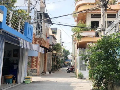 6.7 tỷ nhà hxh tới nhà hưng phú p10q8 full nội thất cao cấp 2