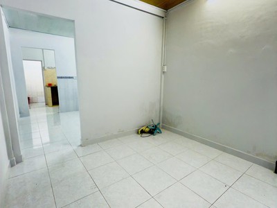  vị trí đẹp   hẻm thông thoáng đi được mọi hướng p. chánh hưng - 4tỷ1 thương lượng 1