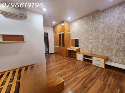  nguyễn thị tần p2q8 - dt khủng hoàn công đủ 2