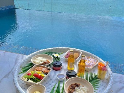 Khay nổi hồ bơi nhựa giả mây 5