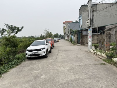 CHÍNH CHỦ Bán Nhanh Lô Đất 60m2 Mặt Tiền 4m - Trâu Quỳ, Gia Lâm, Đường 6m, Đón Sóng Quy H 2