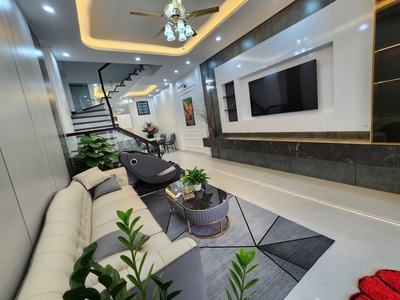 Bán nhà dân xây 3 tầng tại Quỳnh Hoàng Nam Sơn 3