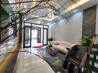 Bán nhà dân xây 3 tầng tại Quỳnh Hoàng Nam Sơn 4