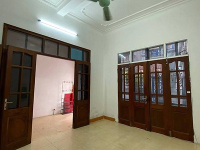 Bán 85M giáp nhị tặng nhà lô góc hoàng mai 3