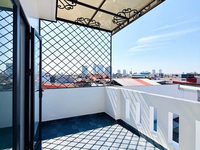 DUY NHẤT 1 Căn cuối Nhà 4 tầng mới tinh tại PHƯƠNG LƯU VẠN MỸ 12