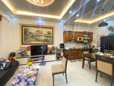 Bán nhà Văn Quán dân xây chắc chắn, 40m2 x 6 tầng ,10m ra ô tô, ba bước ra Học Viện Quân Y, 9.6 tỷ 0