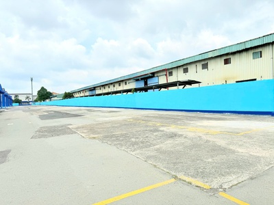 Cho thuê bãi để hàng - Đậu xe tải/Container 1