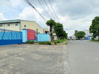 Cho thuê bãi để hàng - Đậu xe tải/Container 2