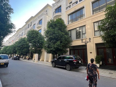 Cần bán căn kiền kề phân khu San hô Vinhomes Ocean Park 2 0