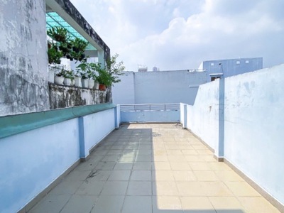 Ngay Ngã tư Lạc Long Quân - Âu Cơ - Hẻm xe hơi - 56m2 4 tầng BTCT - nhỉnh nhẹ 7 tỷ. 2