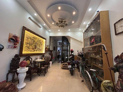 Hiếm nhà đẹp 6 tầng mặt phố Chiến Thắng, 64m2, mặt tiền 4m, 2 mặt đường lớn, thang máy, kinh doanh 0