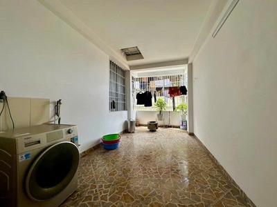 Cần bán nhà đẹp Ngõ Quỳnh, 38m 4 tầng 4 ngủ Khe thoáng sau - Giá 8.5 tỷ TL 9