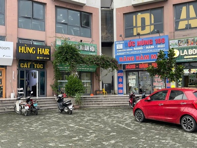 Cho thuê căn thương mại tầng 1, chung cư HAPPY STAR,căn góc, 2 tầng, nhìn thẳng ra đường Mai Chí Thọ 3