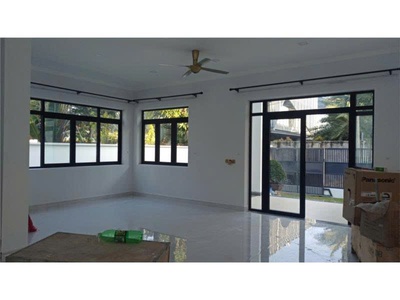 Chính chủ cần bán biệt thự 500m2 có hồ bơi đ. số 57, P. Thảo Điền, Tp Thủ Đức 1