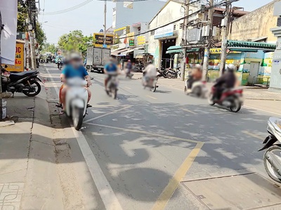 Nhà mặt tiền kinh doanh phạm thế hiển - p6 cũ 1