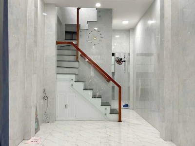 Nhà góc 4 tầng hxh đường bùi huy bích p12q8. giá 5.75 tỷ 0