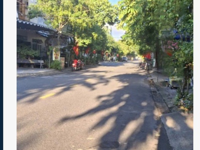 Đất lô góc mai chí thọ, hoà xuân, 2 mặt tiền đường 10,5m lề 5m, gần sông thoáng mát. 3