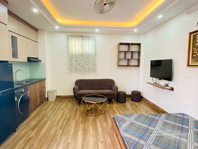 Cho thuê ccmn thoáng sáng ban công 169 cự lộc, thanh xuân ngã tư sở 2