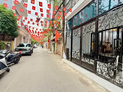 Siêu hiếm  bán nhà vạn bảo 34 m 5 tầng thang máy mt 4.6m ô tô tránh khu vip giá 25.5 tỷ 0336212066 0