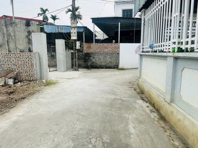 Lô 154m giá rẻ hiếm ngang 5m ngõ ô tô 3m tại kim đới 3, hữu bằng zalo 0567 222 555 2