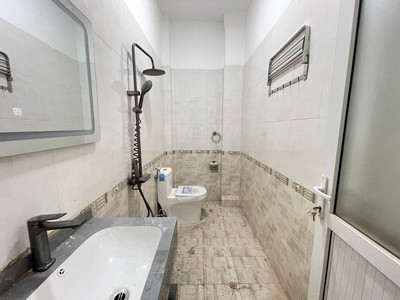 Bán nhà giải phóng, hoàng mai, gara ô tô tránh, thông kinh doanh, 46m2, 13.5 tỷ ctl 4