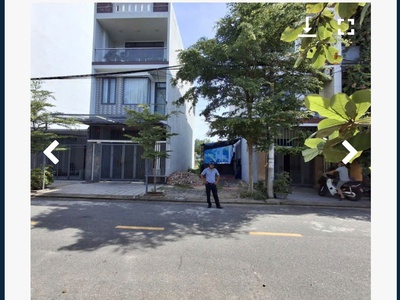 Đất nam hoà xuân chính chủ, vị trí giao nhau 2 đường 10,5m lề 5m, thông dọc tuyến và nối sang đảo 0