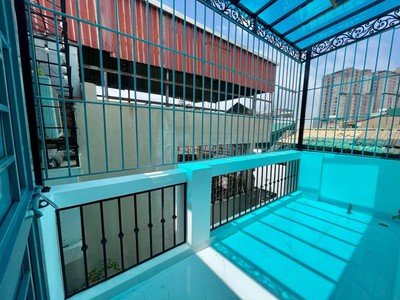 Bán nhà kim giang-37m 4tầng 4mt-ngõ thông-cạnh khu đô thị, gần trường, chợ. nhỉnh 8 tỷ 3