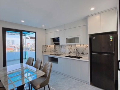 Trung tâm ngọc thụy 45m2, 7 tầng thang máy, ô tô tránh, gara 7 chỗ - nhỉnh 14 tỷ 3