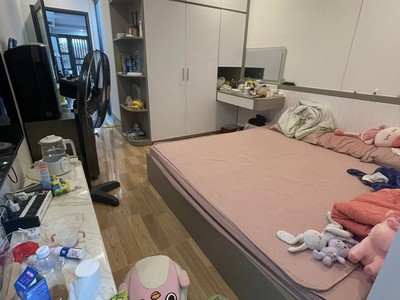 Ô tô đỗ của, tầng 1 tt hoàng quốc việt 45/75m 2pn 2wc, thiết kế cực đẹp, 6.7 tỷ 2