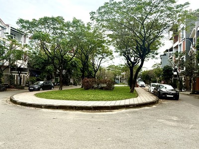 Bán đất an thượng 22 diện tích lớn 253m2, kinh doanh sầm uất, chỉ 37,x tỷ 0