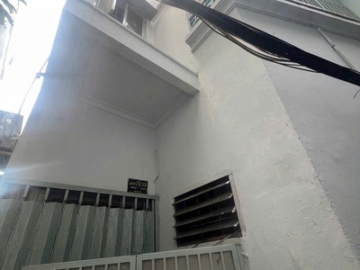 Bán nhà 72/19 huỳnh văn bánh p 15 phú nhuận giá : 2,6 tỉ có thương lượng 4